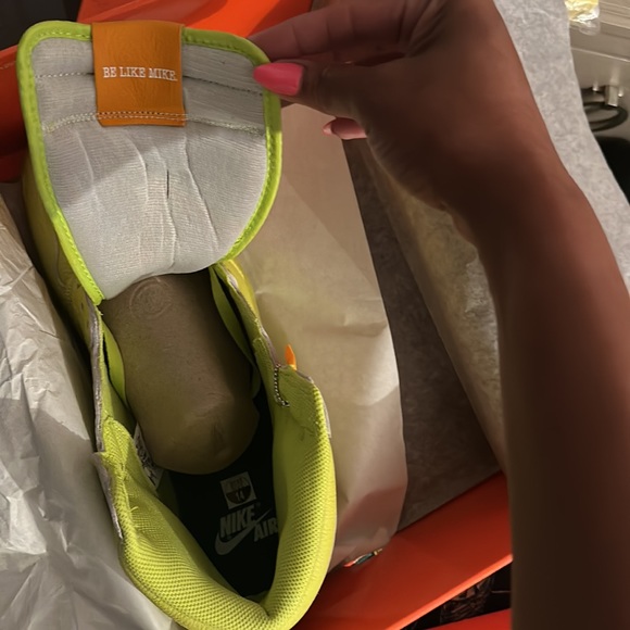 NWT: Jordan 1 Retro High Gatorade Lime color sneakers in size 14 - Picture 16 of 16